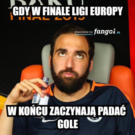 Chelsea Londyn - Arsenal Londyn. Memy po finale Ligi Europy