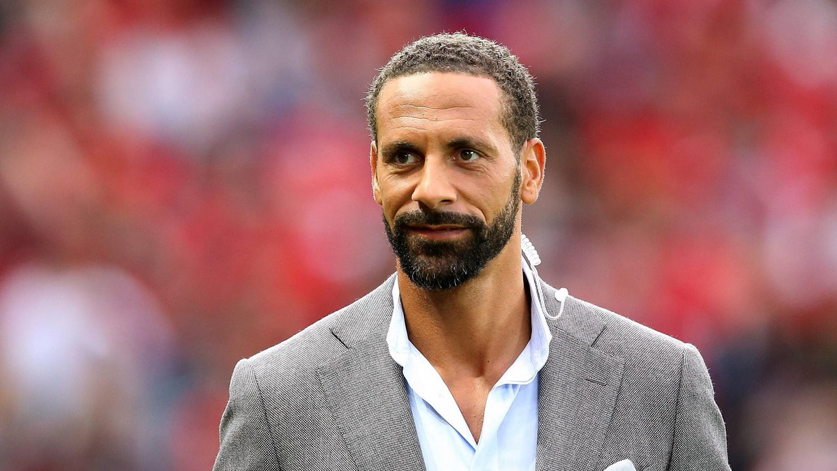 Ferdinand nalega na sprowadzenie gwiazd do United