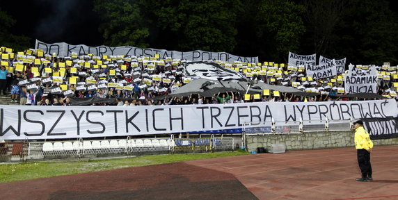 PIŁKARSKA EKSTRAKLASA GÓRNIK ZABRZE KONTRA LEGIA WARSZAWA