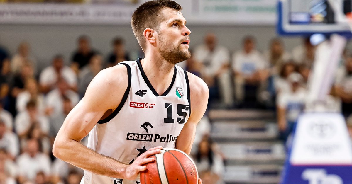 Ojciec był znanym aktorem, on gra w Legii. Powalczy w finale o mistrzostwo Polski