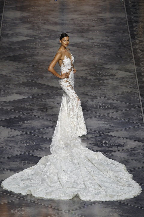 FASHION-SPAIN-BRIDAL-WEEK-PRONOVIAS