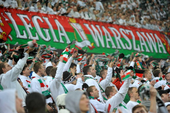 PIŁKA NOŻNA LIGA POLSKA LEGIA WARSZAWA ZAWISZA BYDGOSZCZ (Kibice Legii)