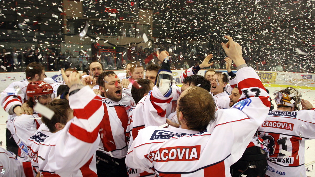 HOKEJ NA LODZIE LIGA POLSKA FINAŁ CRACOVIA MISTRZEM POLSKI