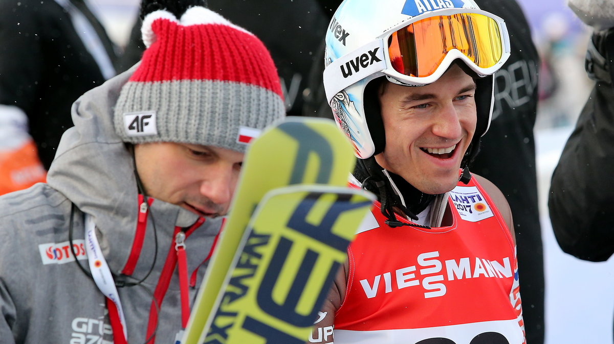 Kamil Stoch (po prawej) i Łukasz Gębala