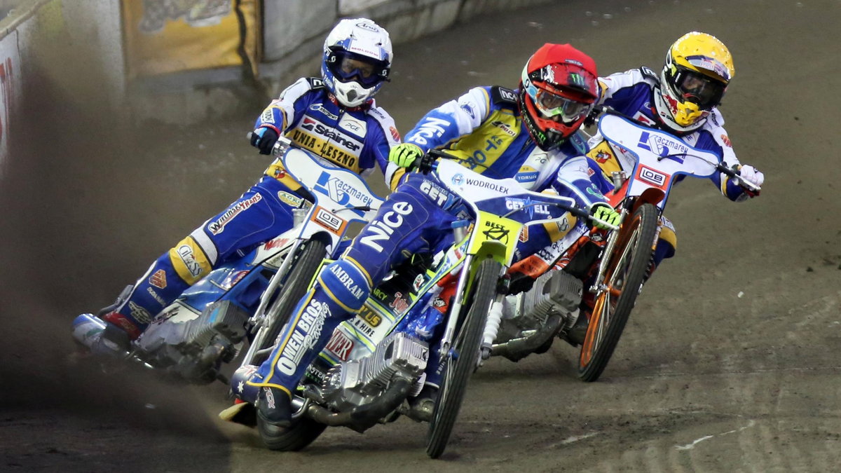 22.06 GET WELL TORUN - FOGO UNIA LESZNO