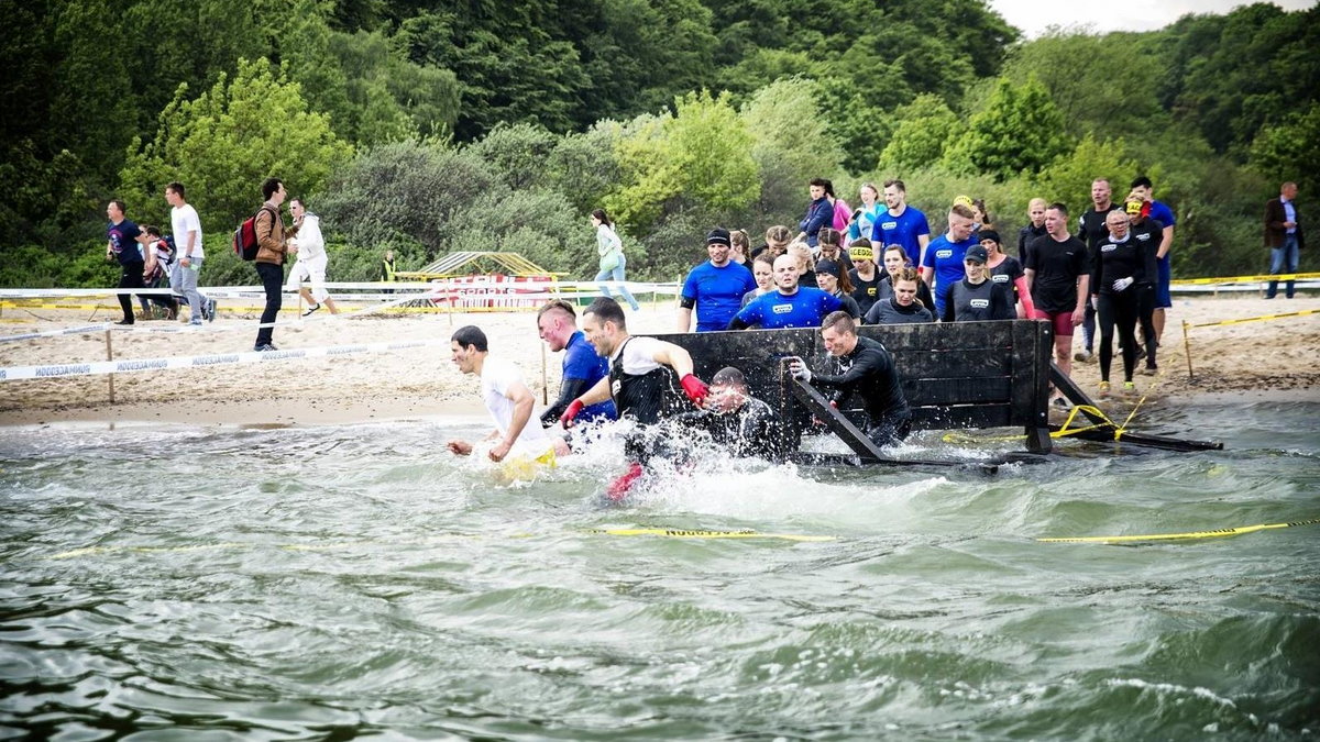 6-kilometrowe zmagania na gdyńskiej plaży dały się wszystkim we znaki