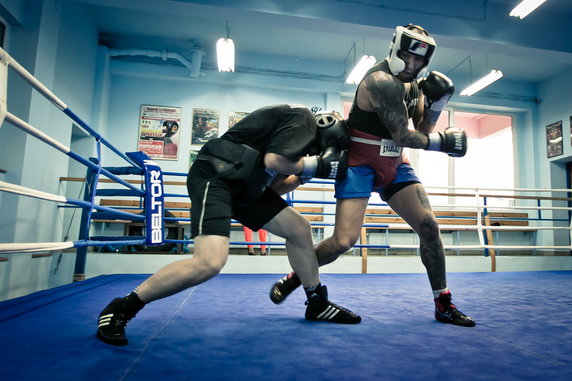 Artur Szpilka trenuje przed walką z Mike'em Mollo