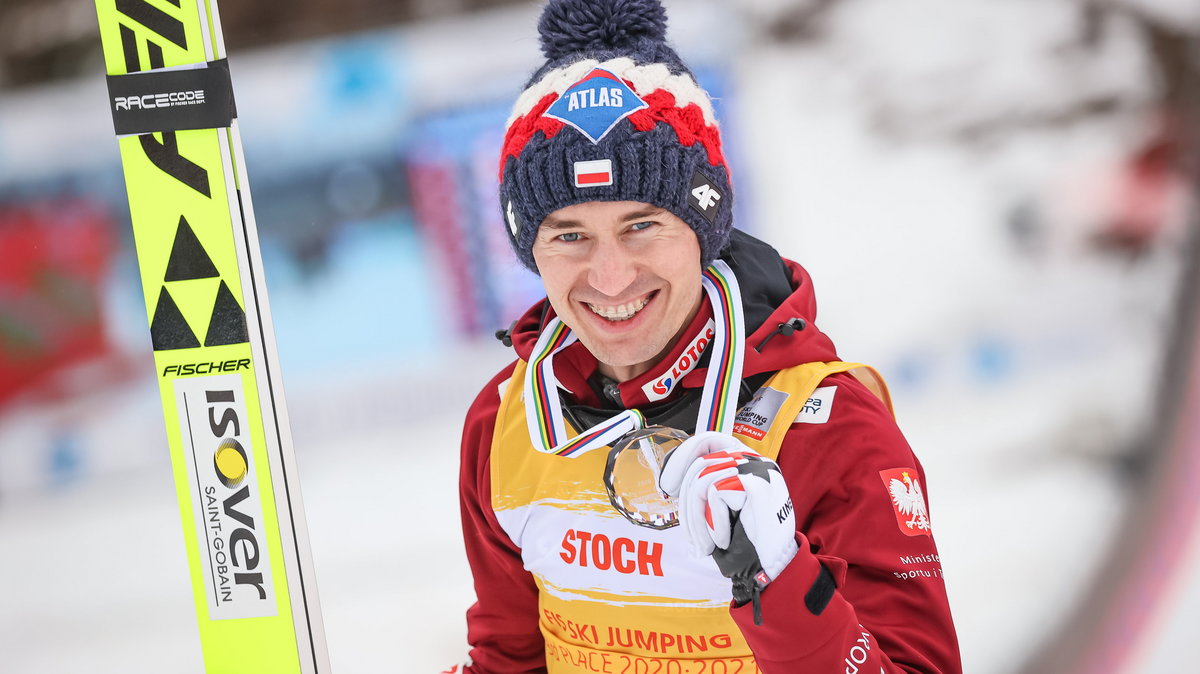 Kamil Stoch może w sobotę przejść do historii polskich skoków