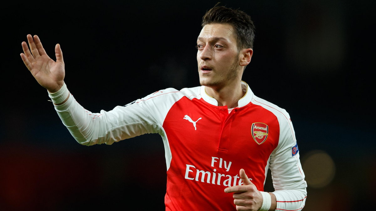 Mesut Özil, Arsenal Londyn