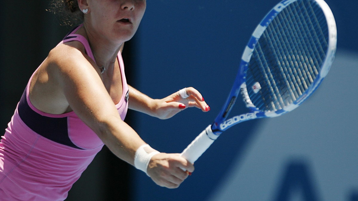 2010-01-12T021509Z_01_SYD304_RTRIDSP_3_TENNIS-SYDNEY.jpg