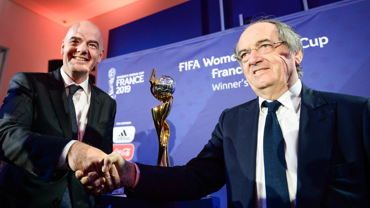 Noel Le Graet (P) i prezydent FIFA Gianni Infantino