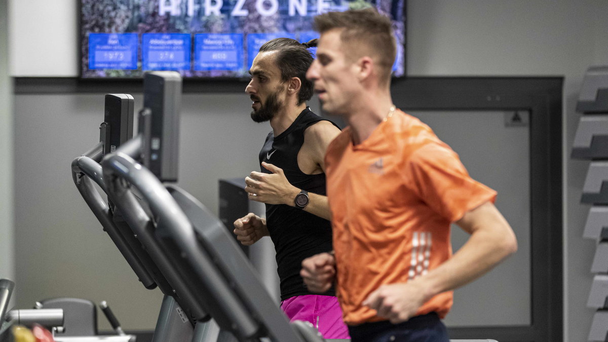 Lekkoatletyka. Adam Kszczot i Marcin Lewandowski w Air Zone. 24.11.2020