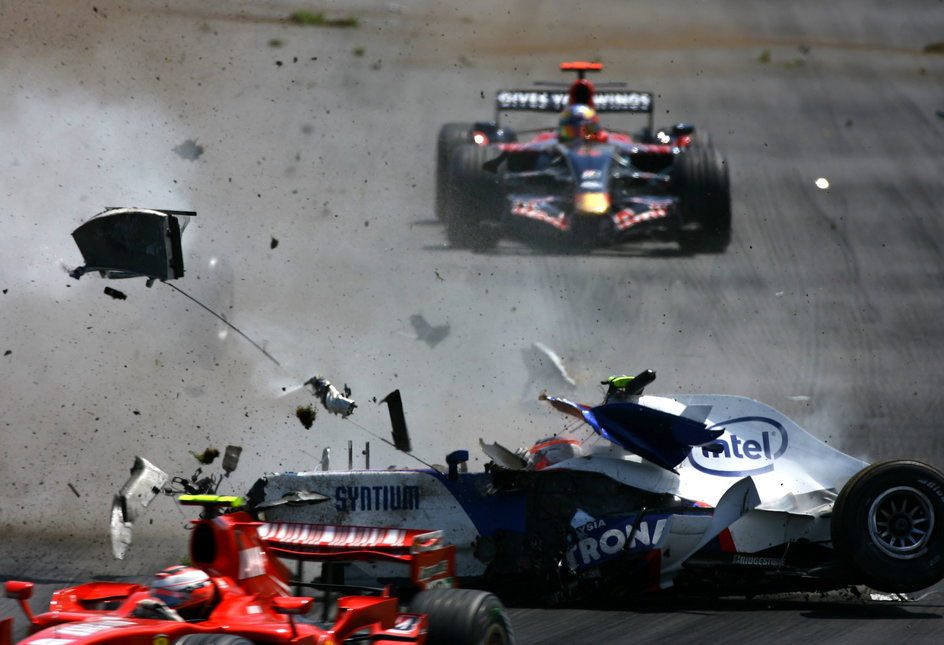 Robert Kubica w chwili wypadku na torze w Montrealu