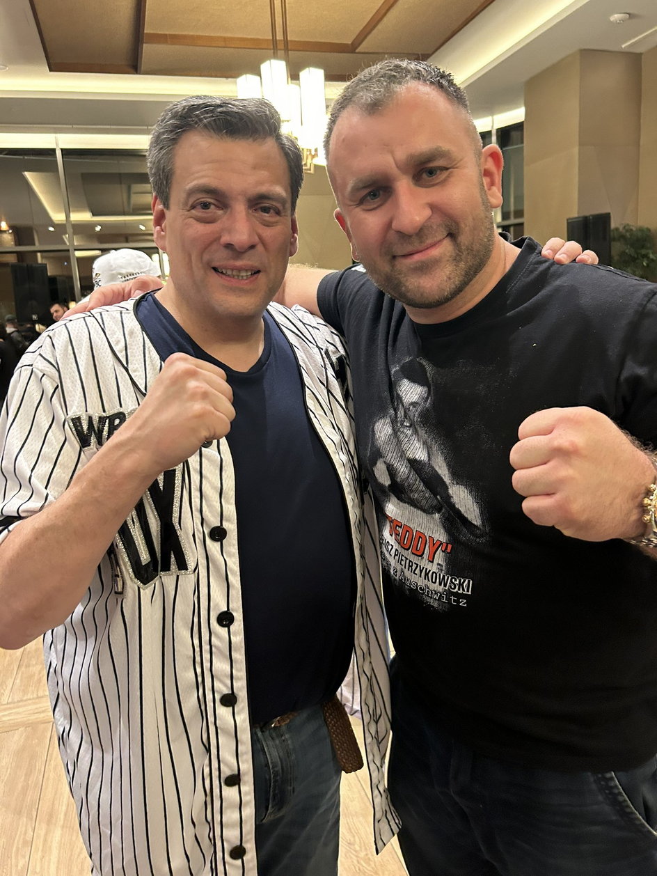 Prezydent WBC Mauricio Sulaiman i Krystian Każyszka