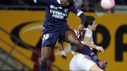 Aly Cissokho (L)