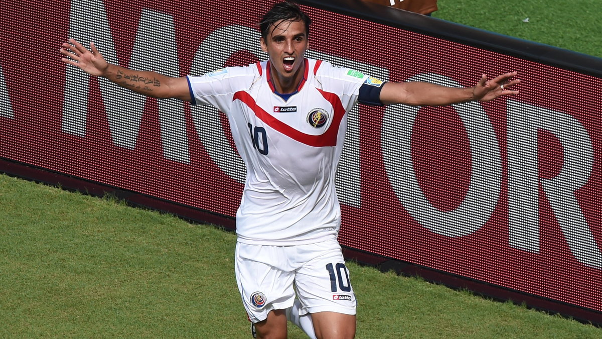 Triumfujący Bryan Ruiz