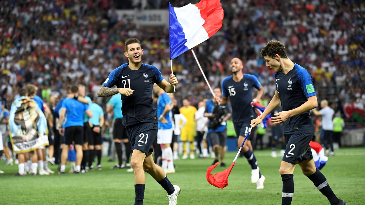 Benjamin Pavard i Lucas Hernandez