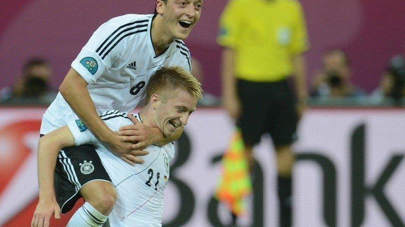 Niemcy - Grecja/Marco Reus i Mesut Oezil