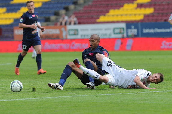 PIŁKARSKA EKSTRAKLASA POGOŃ PGE GKS BEŁCHATÓW