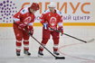 RUSSIA PUTIN ICE HOCKEY (Vladimir Putin takes part in a match between former Russian ice hockey stars and students)