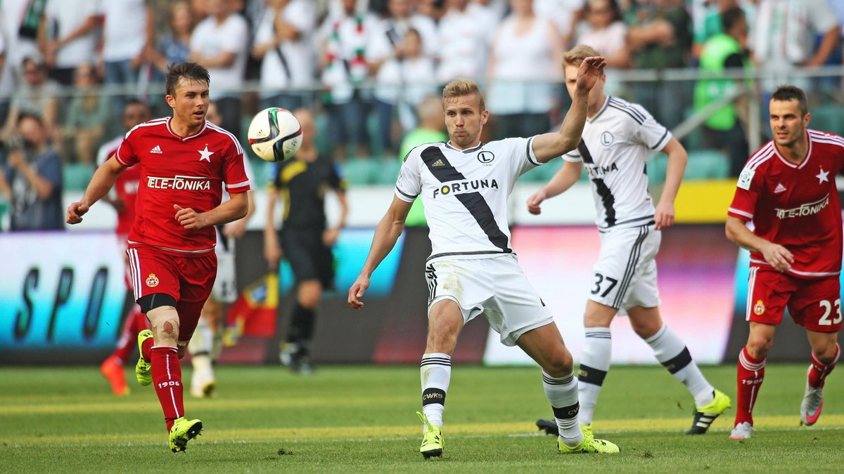 Legia - Wisła: zwycięstwo odbiło się od słupka