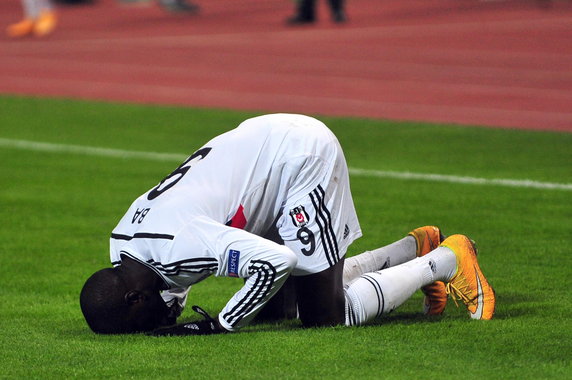 Demba Ba (Chelsea - Besiktas)