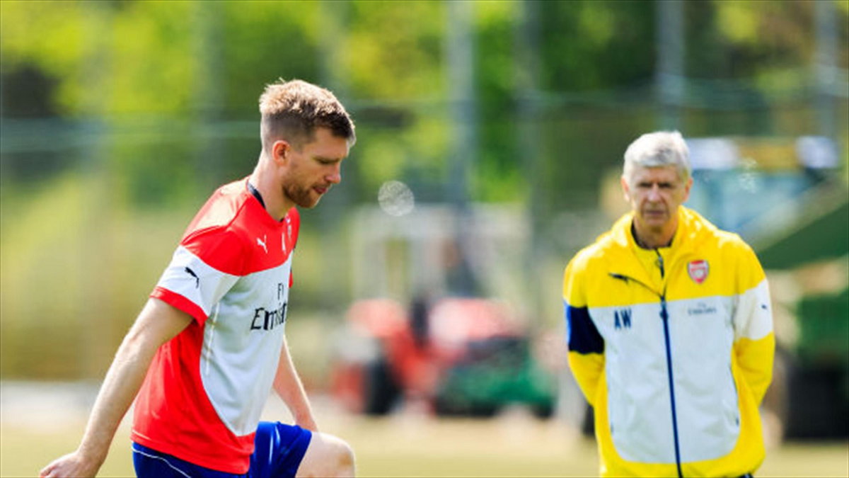 Mertesacker zostanie dyrektorem kademii Arsenalu