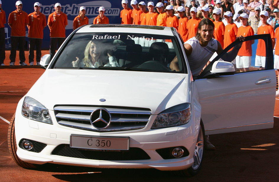 Rafael Nadal w wygranym mercedesie