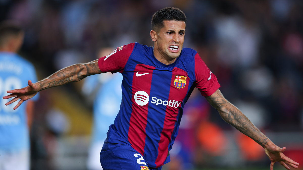 Joao Cancelo zostanie na stałe w Barcelonie