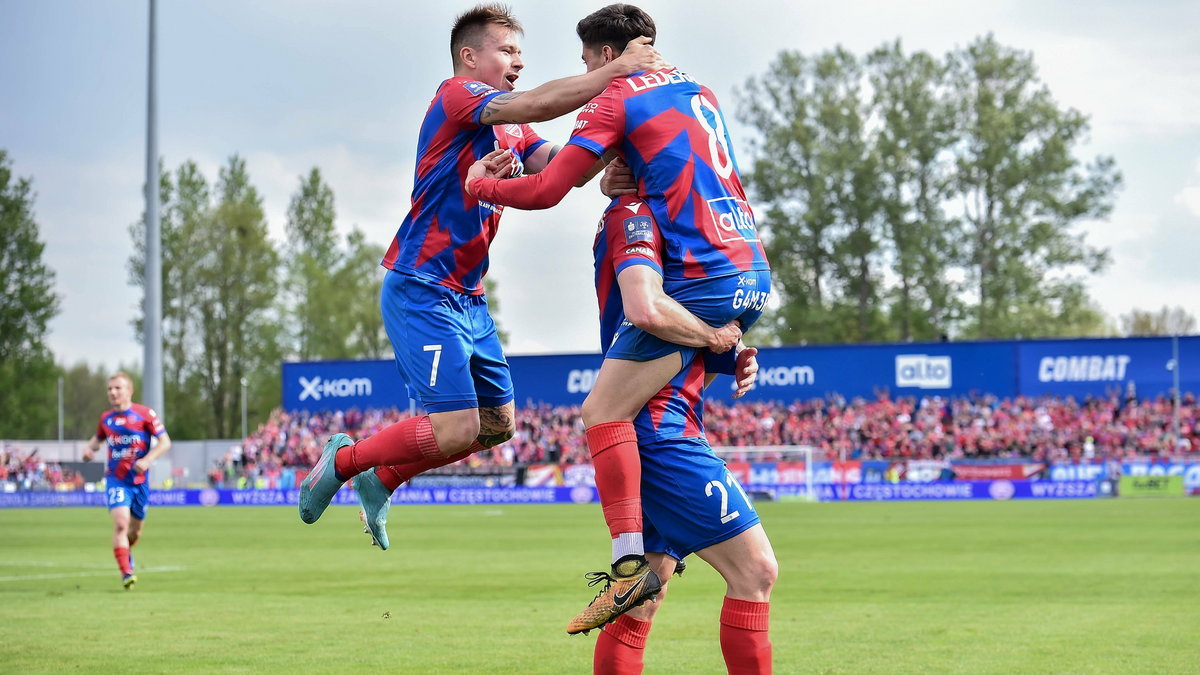 Vladislavs Gutkovskis, Fran Tudor i Ben Lederman (Raków Częstochowa)