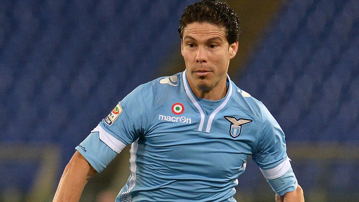 Hernanes 