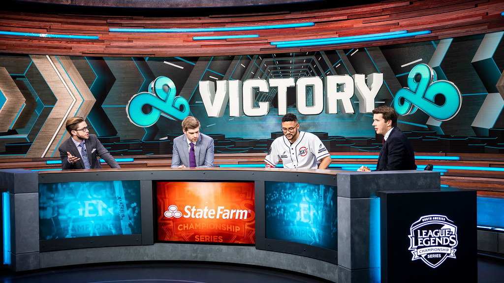 StateFarm Analyst Desk