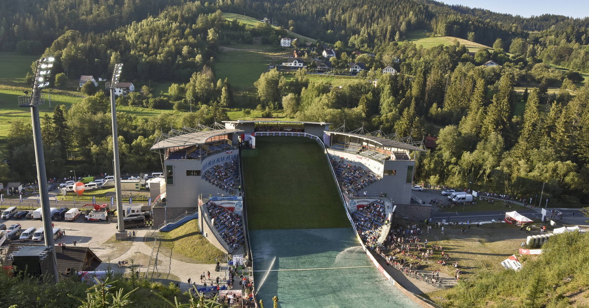 Weather Woes: Grand Prix Organizers in Wisła Adapt to Heavy Rain