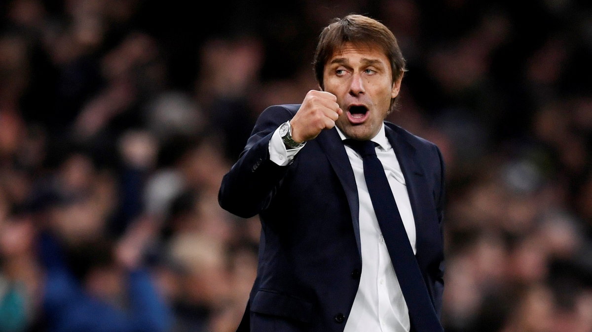 Antonio Conte podpisał z Tottenhamem 1,5-roczny kontrakt.