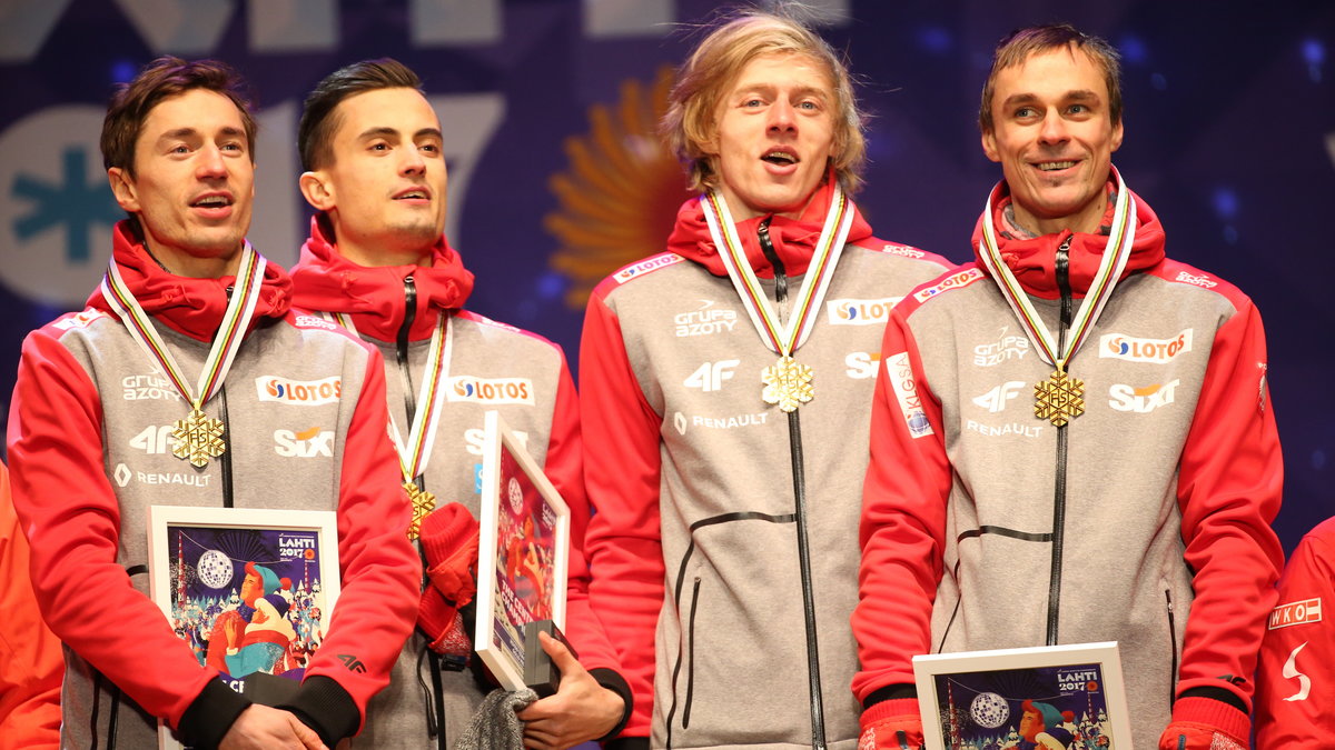 Od lewej:  Kamil Stoch, Maciej Kot, Dawid Kubacki i Piotr Żyła