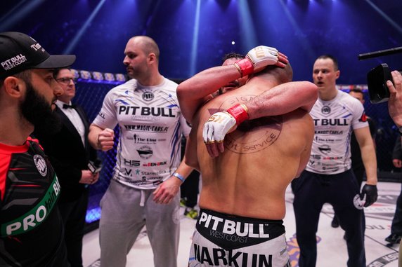 Walka Mamed Chalidow - Tomasz Narkun (fot. KSW/Sebastian Rudnicki)