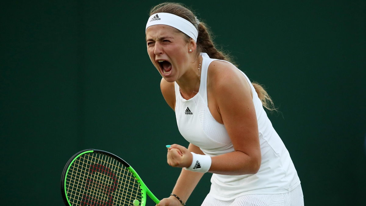 Zwyciężczyni French Open trzyma się mocno w Londynie