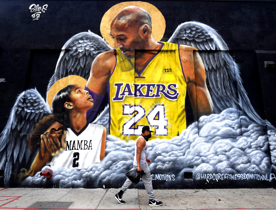 Mural w Los Angeles upamiętniający Kobe Bryanta i jego córkę Gigi