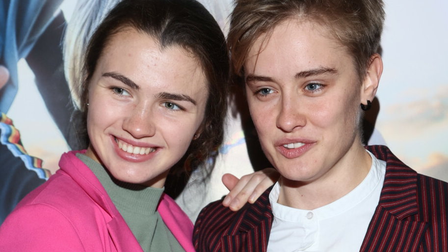 Julia Walczak i Katarzyna Zillmann na premierze filmu "Wszystkie nasze strachy"
