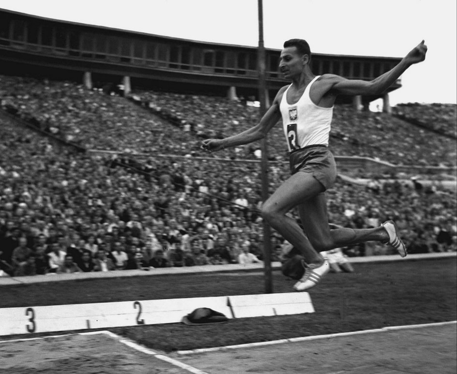 Józef Schmidt powtórzył sukces z igrzysk w Rzymie i z Tokio przywiózł do kraju złoty medal olimpijski. 