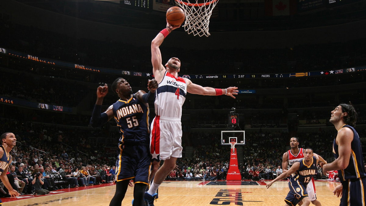 Marcin Gortat w meczu przeciwko Pacers