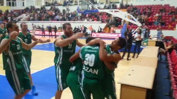 Europuchar: Buzzer-beater z meczu UNIKS Kazań - Banvit Bandirma!