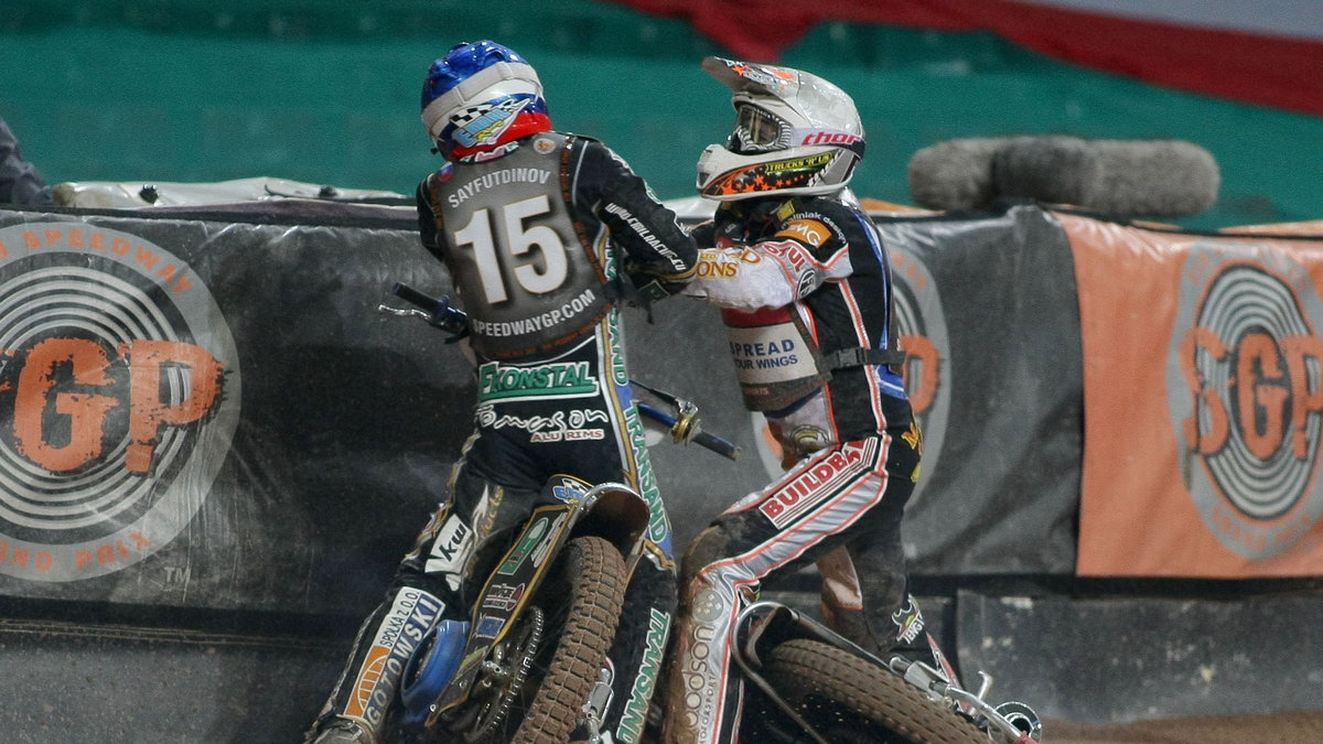 Emil Sajfutdinow i Scott Nicholls - bójka z Cardiff (2009)