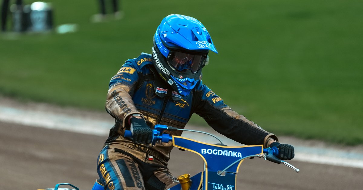 Brutalny faul i czerwona kartka dla mistrza świata! Błyskawicznie przeprosił