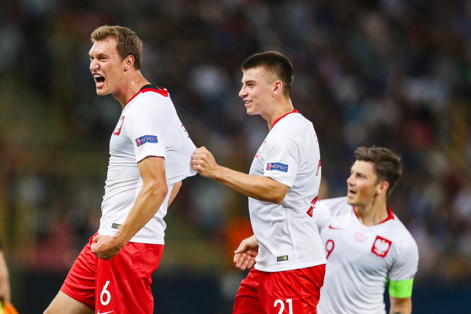 Reprezentant Polski Krystian Bielik w meczu młodzieżowych mistrzostw Europy wybił Włochom radość z gry w piłkę i jeszcze strzelił zwycięskiego gola.