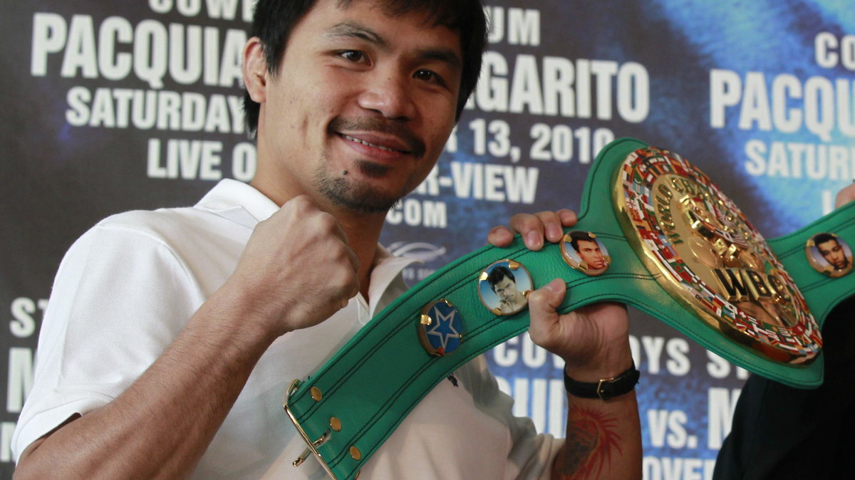 Manny Pacquiao (z lewej) i Antonio Margarito (z prawej)