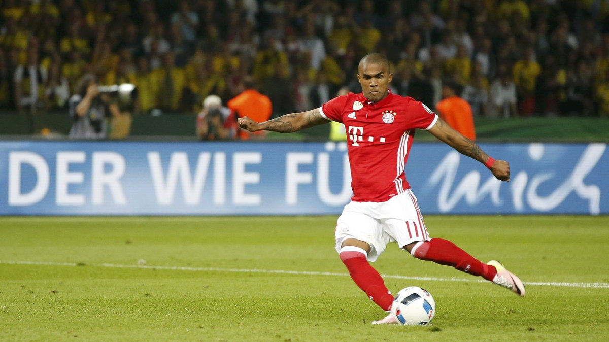 Douglas Costa