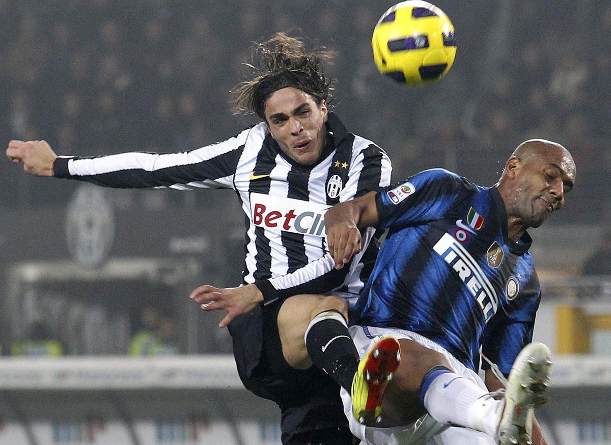 Alessandro Matri (z lewej)