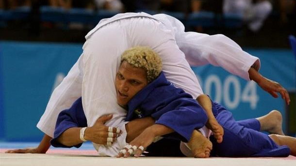 Edinanci Silva - brazylijska mistrzyni judo, która usunęła męskie narządy płciowe!