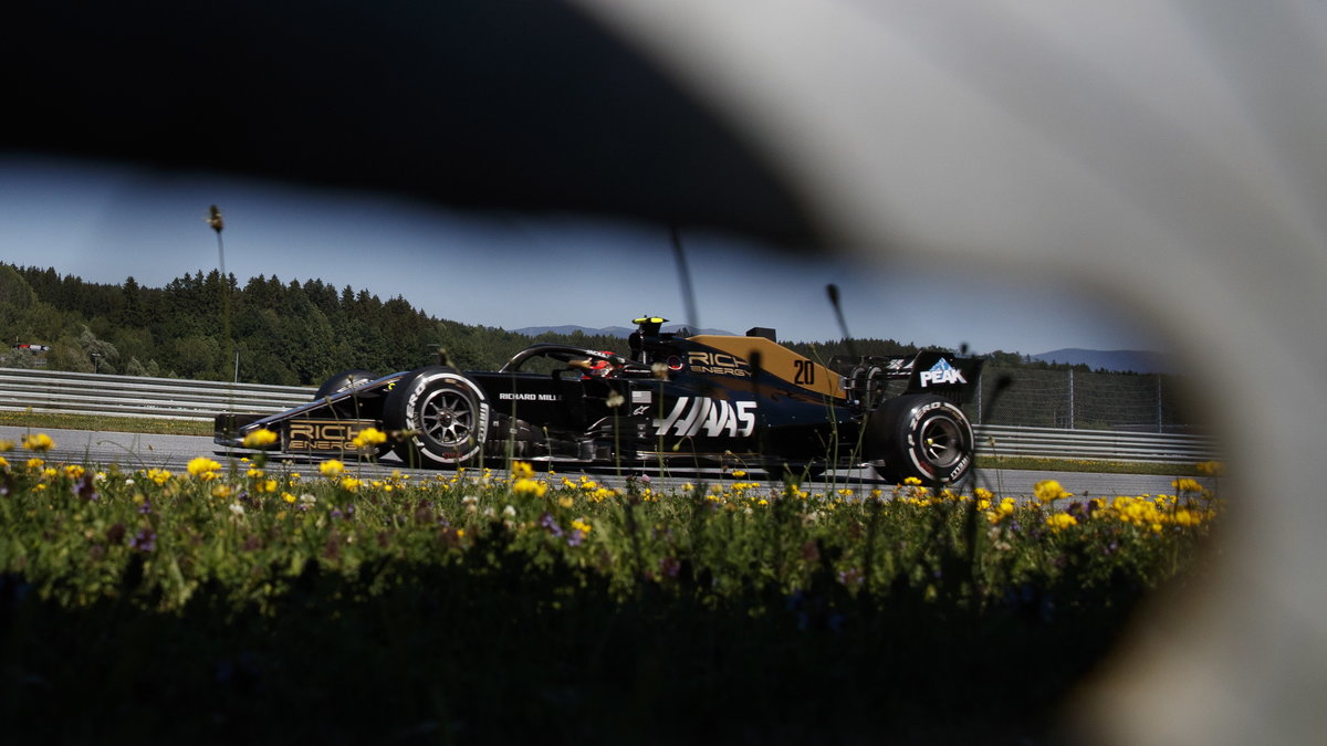  Kevin Magnussen